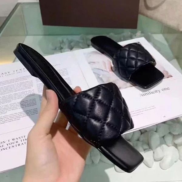 2020 luxury magic stick white black cowskin real leather platform designer sandals women fashion shoes size 35-41 tradingbear 11b1408
2020 luxury magic stick white black cowskin real leather platform designer sandals women fashion shoes size 35-41 tradingbear 11b1408