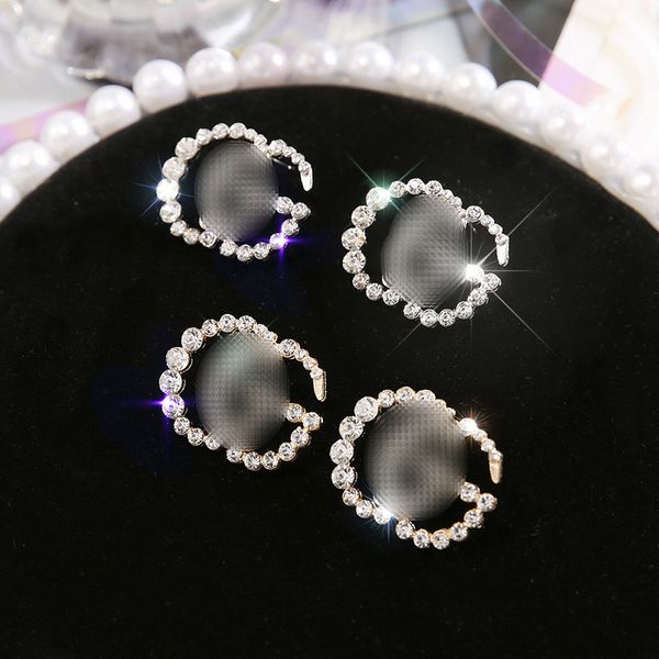 luxury diamond earrings studs letters rhinestone designer earrings stud women charm earrings girl alphabet studs jewelry gift, Golden
luxury diamond earrings studs letters rhinestone designer earrings stud women charm earrings girl alphabet studs jewelry gift, Golden