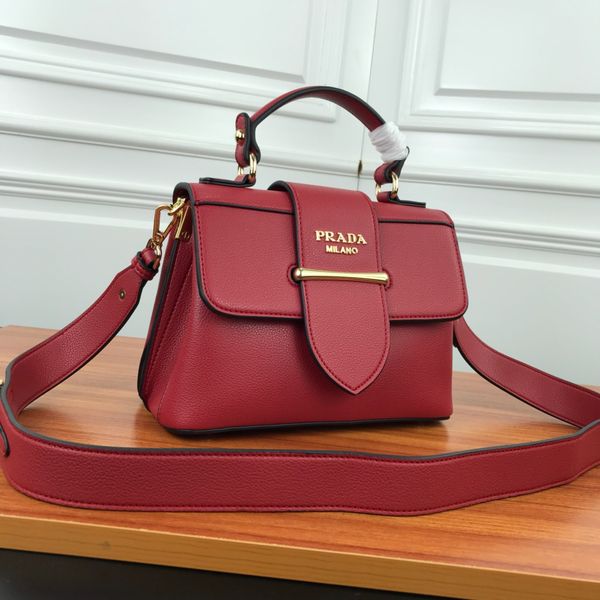 2020 handbags classic designer bags women s handbags all match diagonal shoulder bags new bags natural style
2020 handbags classic designer bags women s handbags all match diagonal shoulder bags new bags natural style