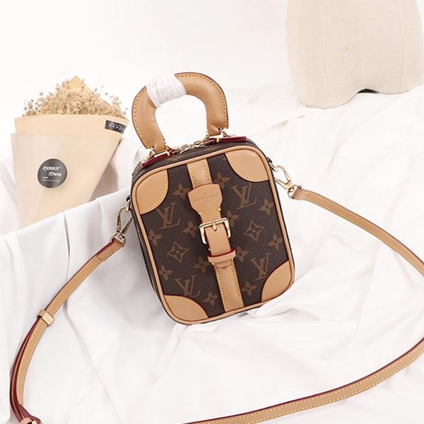 fast delivery women bags simple style zipper designer luxury crossbody bags leather shoulder handle tote ladies handbag bolso bandolera
fast delivery women bags simple style zipper designer luxury crossbody bags leather shoulder handle tote ladies handbag bolso bandolera