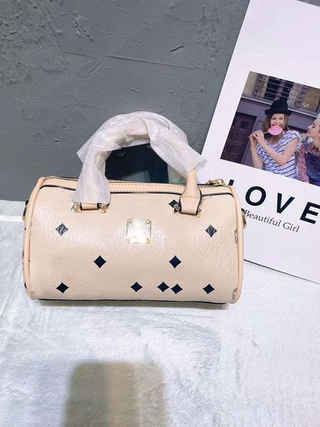 pink sugao designer shoulder handbag women tote bag designer handbag mletter printed purse duffel bags 2020 new fashion handbags
pink sugao designer shoulder handbag women tote bag designer handbag mletter printed purse duffel bags 2020 new fashion handbags
