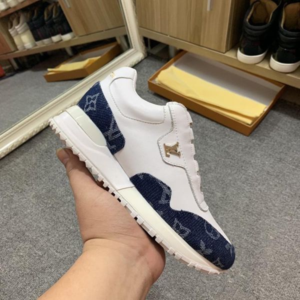 2021-2020o new luxury design frosted rubber sole sneakers all -match fashion mens casual shoes mens banquet shoes size :38 -45, Black
2021-2020o new luxury design frosted rubber sole sneakers all -match fashion mens casual shoes mens banquet shoes size :38 -45, Black