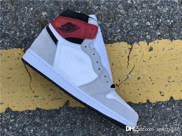 air aauthentic 1 high og retro white black light smoke grey basketball shoes 555088-126 1s suede varsity red man sneakers with box
air aauthentic 1 high og retro white black light smoke grey basketball shoes 555088-126 1s suede varsity red man sneakers with box