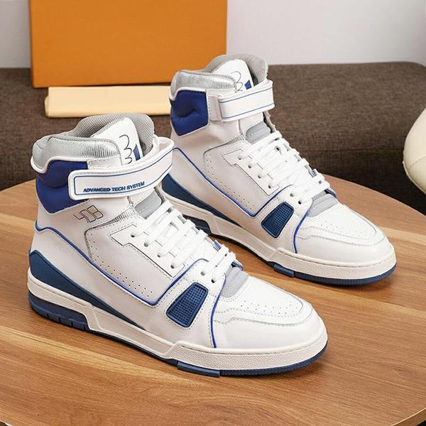 fashion classic trainer sneaker mid -men 's shoes herren sportschuhe vintage lace -up design men shoes outdoor walking breathable, Black
fashion classic trainer sneaker mid -men 's shoes herren sportschuhe vintage lace -up design men shoes outdoor walking breathable, Black
