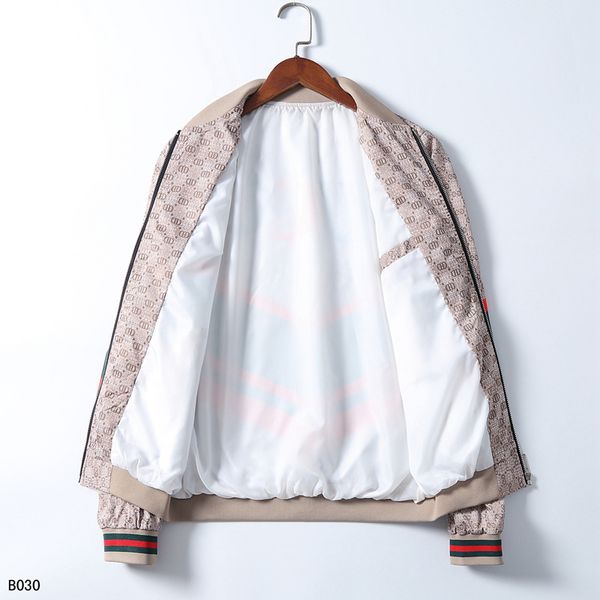 fashion european embroidery medusa men's designer jacket hooded jacket men fashion pattern printed jacket long sleeve zipper outdoor wi, Black;brown 
fashion european embroidery medusa men's designer jacket hooded jacket men fashion pattern printed jacket long sleeve zipper outdoor wi, Black;brown