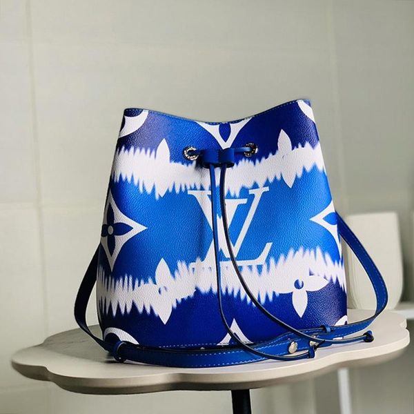 retro trend womens leather bucket bags handbag drawstring shoulder bag bolsa de hombro classic designer ladies messenger crossbody bags
retro trend womens leather bucket bags handbag drawstring shoulder bag bolsa de hombro classic designer ladies messenger crossbody bags