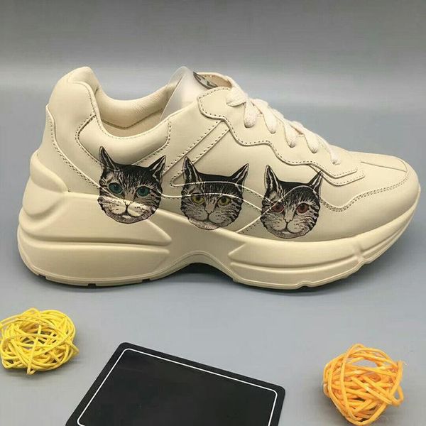 3d печать трех котят отец прогулочной обуви старых женщин типа кожи белого ритона усиливая обувь человека, Black
3d печать трех котят отец прогулочной обуви старых женщин типа кожи белого ритона усиливая обувь человека, Black