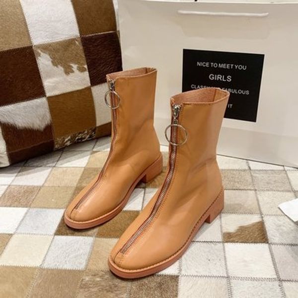 2020 autumn new trendy british style fashion all-match plus size women's short boots, Black
2020 autumn new trendy british style fashion all-match plus size women's short boots, Black