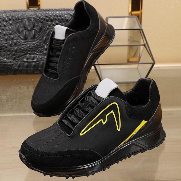 black scuba low - sneakers men 's shoes chaussures pour hommes breathable autumn and winter footwears lace -up fashion casual men
black scuba low - sneakers men 's shoes chaussures pour hommes breathable autumn and winter footwears lace -up fashion casual men