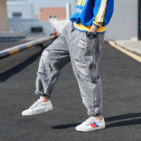 xymuz boys' jeans autumn middle and big korean loose hole-piercing autumn handsome jeans children's pants panty panty hole-piercin, Blue
xymuz boys' jeans autumn middle and big korean loose hole-piercing autumn handsome jeans children's pants panty panty hole-piercin, Blue