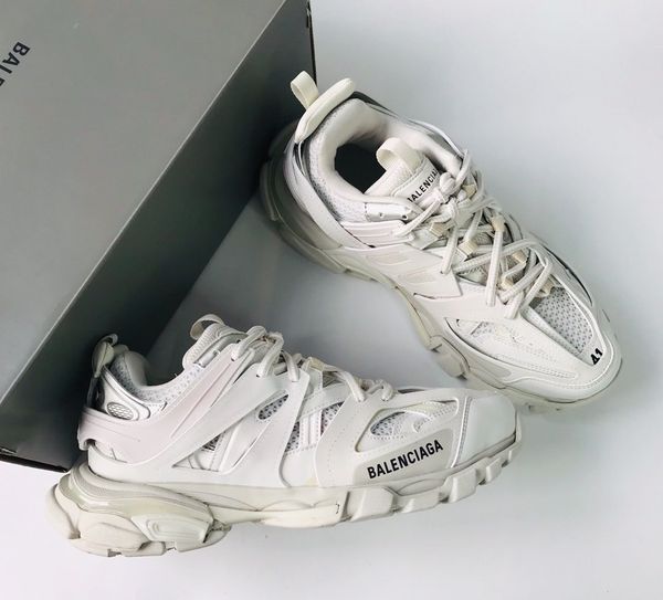 2020je designer to create casual and comfortable all-match sports shoes, travel shoes outsole non-slip design with original box delivery, Black
2020je designer to create casual and comfortable all-match sports shoes, travel shoes outsole non-slip design with original box delivery, Black