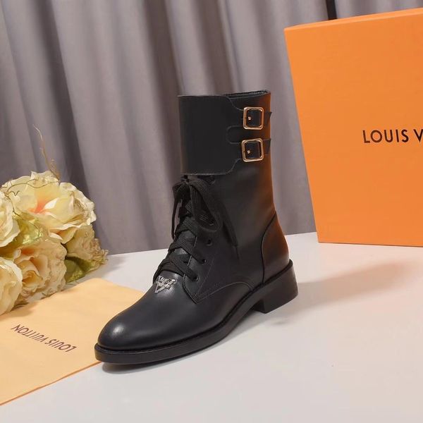 2020q autumn new fashion trend martin boots, fashion wild short boots party shoes, original box packaging delivery
2020q autumn new fashion trend martin boots, fashion wild short boots party shoes, original box packaging delivery