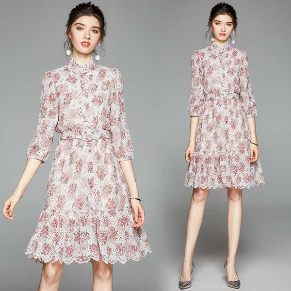 the new heavy industry hollow out embroidered collar broken beautiful french elegant dress, Black;gray
the new heavy industry hollow out embroidered collar broken beautiful french elegant dress, Black;gray