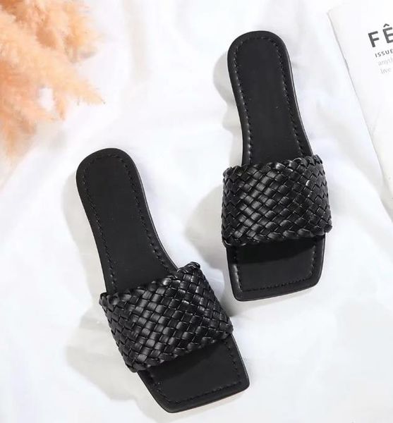 2020 summer new women designer sandals summer designer slippers multicolor fashion women sandals l 20042902w
2020 summer new women designer sandals summer designer slippers multicolor fashion women sandals l 20042902w