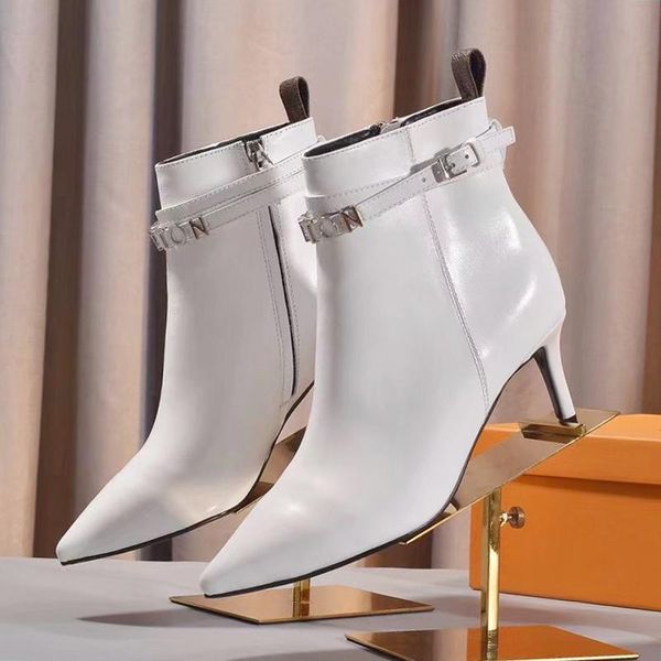 fashion boots women leather flats ankle boots shoes waterproof platform chaussures de femme luxury style women shoes fashion bottes femmes
fashion boots women leather flats ankle boots shoes waterproof platform chaussures de femme luxury style women shoes fashion bottes femmes