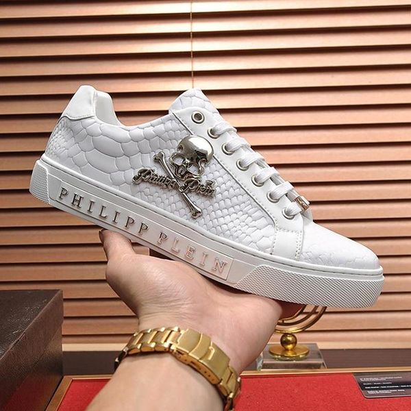 new 2020 men sneakers shoes comfort platform leather lace -up leather mens shoes with original box luxury footwears lo -drop sh
new 2020 men sneakers shoes comfort platform leather lace -up leather mens shoes with original box luxury footwears lo -drop sh