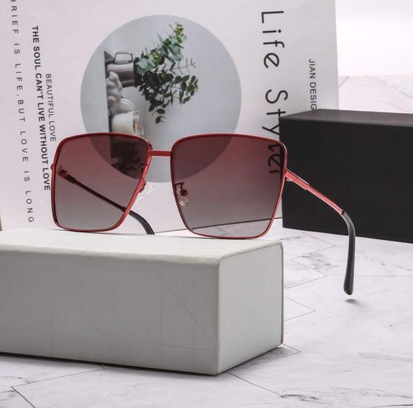 new fashion man designer beach driving sunglasse 2020 men women goggle sunglasses uv400 8022 optional excellent quality, White;black
new fashion man designer beach driving sunglasse 2020 men women goggle sunglasses uv400 8022 optional excellent quality, White;black