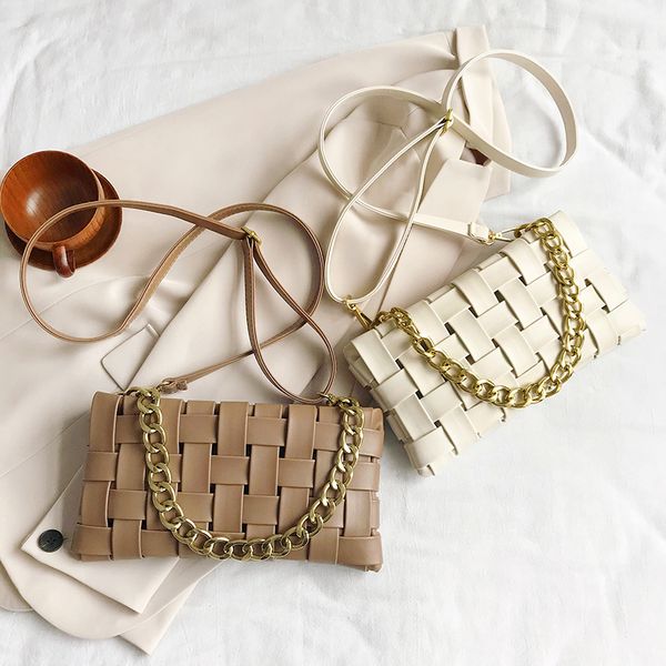 weave design small pu leather crossbody bags for women 2020 luxury solid color shoulder handbags chain cross body bag
weave design small pu leather crossbody bags for women 2020 luxury solid color shoulder handbags chain cross body bag