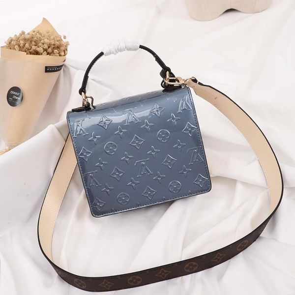 fast delivery sac d 'épaule totes womens bags leather shoulder small flap crossbody handbags handle tote messenger bags with o
fast delivery sac d 'épaule totes womens bags leather shoulder small flap crossbody handbags handle tote messenger bags with o