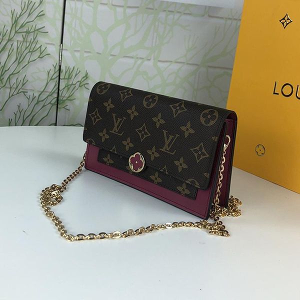new arrival women bag luxury design leather mini shoulder bags simple style crossbody bag trend lady messenger bags 
new arrival women bag luxury design leather mini shoulder bags simple style crossbody bag trend lady messenger bags
