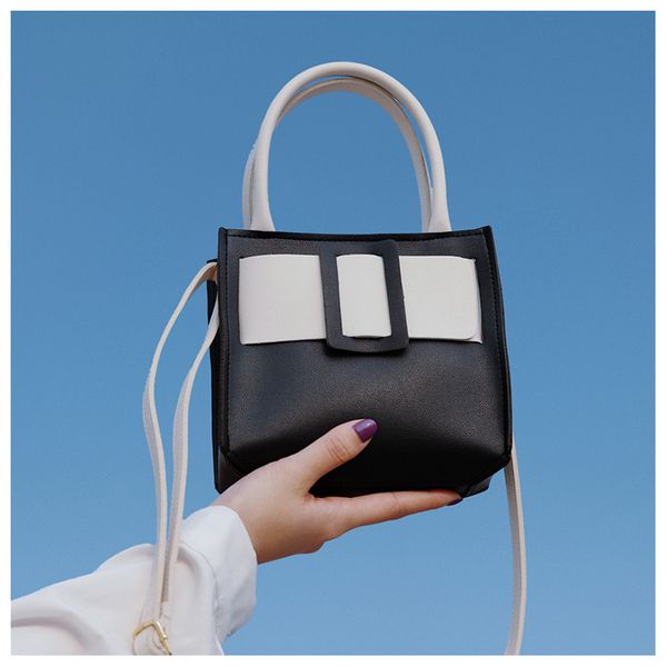 2020 panelled tote flap bags women handle handbags vintage pu leather crossbody bags shoulder messenger luxury designer bag
2020 panelled tote flap bags women handle handbags vintage pu leather crossbody bags shoulder messenger luxury designer bag