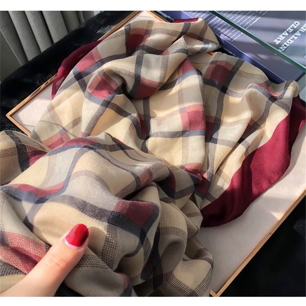 2020 women scarf summer silk scarves autumn winter popular lattice headcloth fashion print ladies beach soft shawl, Blue;gray
2020 women scarf summer silk scarves autumn winter popular lattice headcloth fashion print ladies beach soft shawl, Blue;gray