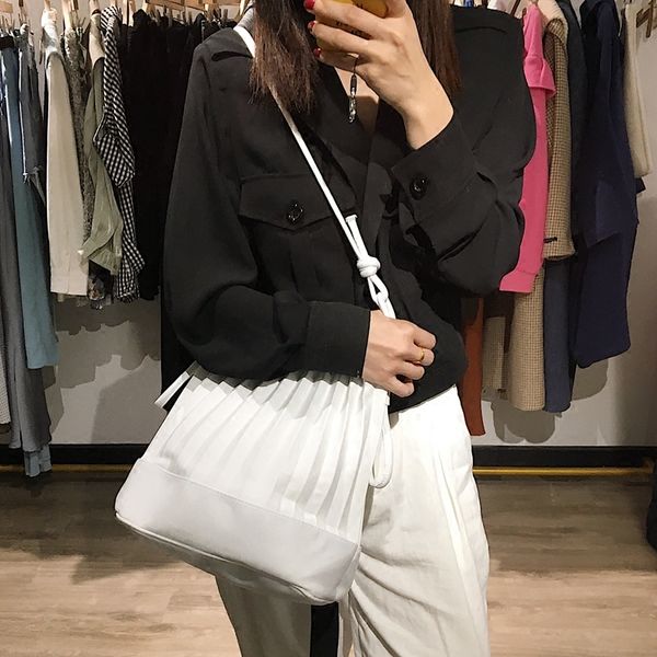 designer bagnew brand summer travel designer rope capacity bucket tote thailand pleated travel big bags shopping handbags
designer bagnew brand summer travel designer rope capacity bucket tote thailand pleated travel big bags shopping handbags