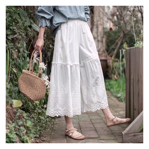 vintage cotton lace patchwork embroidery flowers wide leg pants female lolita sweet, Black;white
vintage cotton lace patchwork embroidery flowers wide leg pants female lolita sweet, Black;white
