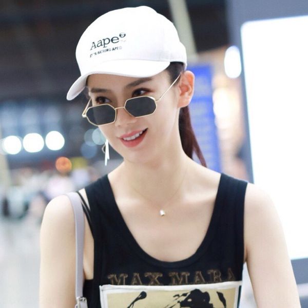 ij1ex qi wei zhang tianai sun zhu yilong stars with the same personality small frame polygon fashion sun glasses female fashion sunglasses m, White;black
ij1ex qi wei zhang tianai sun zhu yilong stars with the same personality small frame polygon fashion sun glasses female fashion sunglasses m, White;black