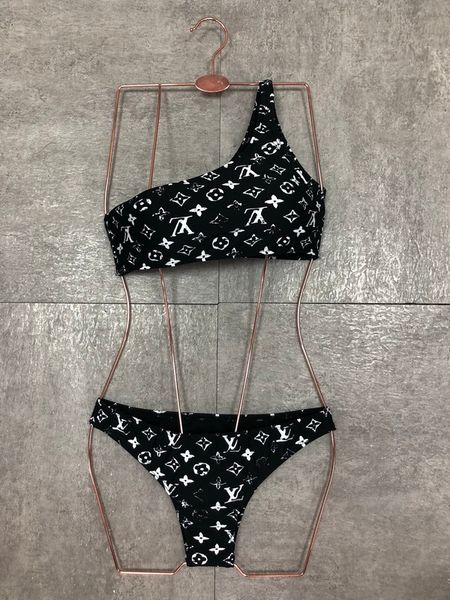 designer bikini swimwear women bathing suit swimsuit designer bikini designer swimwear ladies high quality, White;black
designer bikini swimwear women bathing suit swimsuit designer bikini designer swimwear ladies high quality, White;black