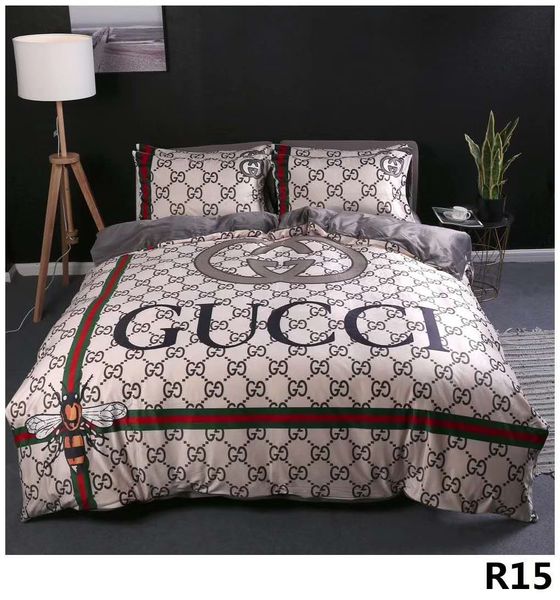 branded letter strip vevlet bedding sets europen designer household bedroom cotton home bedding cover
branded letter strip vevlet bedding sets europen designer household bedroom cotton home bedding cover