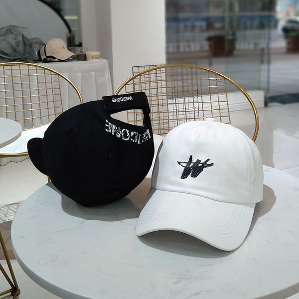 2020 new welldone letter embroidered baseball printing embroidery baseball cap cap men and women same style, Blue;gray
2020 new welldone letter embroidered baseball printing embroidery baseball cap cap men and women same style, Blue;gray