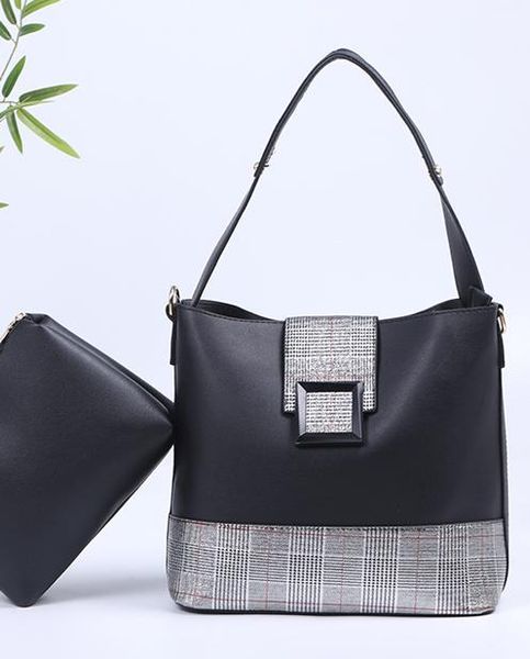 2020 designer handbag new style creative fashion pu women's bag large capacity elegant temperament handbag
2020 designer handbag new style creative fashion pu women's bag large capacity elegant temperament handbag