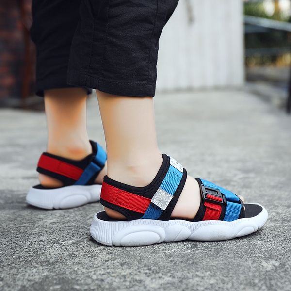 boys' 2020 and sandals new korean fashion anti-skid soft bottom middle and large children's kids' sandals, Black;red
boys' 2020 and sandals new korean fashion anti-skid soft bottom middle and large children's kids' sandals, Black;red