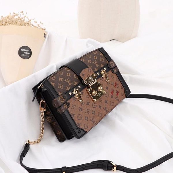 drop ship womens bag sac bandouli ère leather luxury designer womens shoulder bags lady small flap crossbody messenger bags with origin box
drop ship womens bag sac bandouli ère leather luxury designer womens shoulder bags lady small flap crossbody messenger bags with origin box