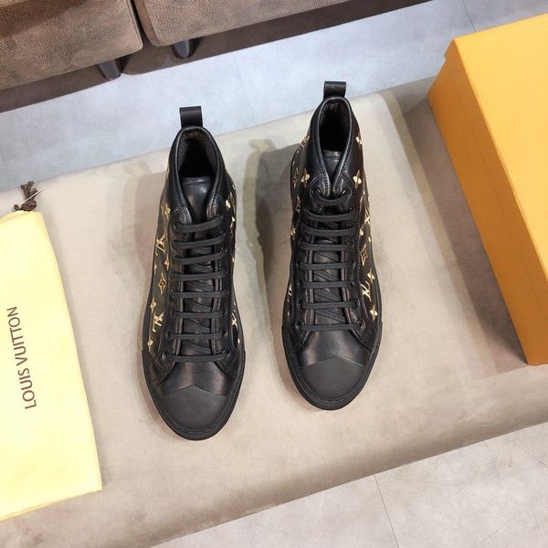 new9 fashion men's boots high to help wild sports shoes casual outdoor leather pattern comfortable travel shoes original box packaging, Black
new9 fashion men's boots high to help wild sports shoes casual outdoor leather pattern comfortable travel shoes original box packaging, Black