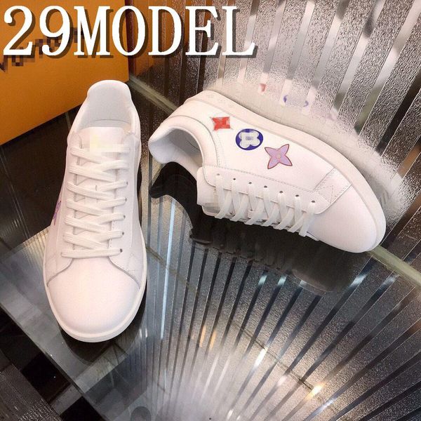 18ss 2020 шнуровки мужской кожи повседневной обуви черной мода дышащей мода квартира большого плюс размер мужчины дизайн кроссовки высокого, Black
18ss 2020 шнуровки мужской кожи повседневной обуви черной мода дышащей мода квартира большого плюс размер мужчины дизайн кроссовки высокого, Black