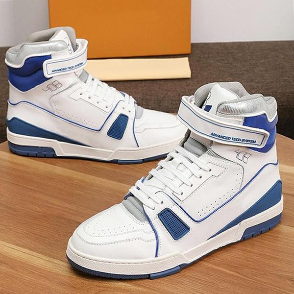 fashion classic trainer sneaker mid -men 's shoes herren sportschuhe vintage lace -up casual style men shoes outdoor walking soft, Black
fashion classic trainer sneaker mid -men 's shoes herren sportschuhe vintage lace -up casual style men shoes outdoor walking soft, Black