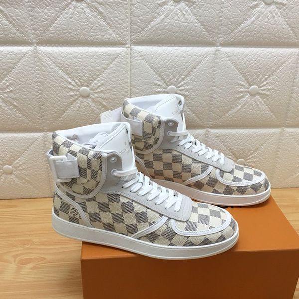0125 men's designer casual sports shoes and famous brand outdoor casual shoes, fast delivery in the original box, Black
0125 men's designer casual sports shoes and famous brand outdoor casual shoes, fast delivery in the original box, Black
