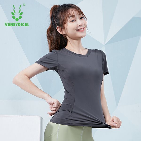 vansydical йога tops женщины mesh лоскутная спорт футболка gym фитнес сплошные одежда с коротким рукавом рубашки бег sportwear femme, Black;blue
vansydical йога tops женщины mesh лоскутная спорт футболка gym фитнес сплошные одежда с коротким рукавом рубашки бег sportwear femme, Black;blue