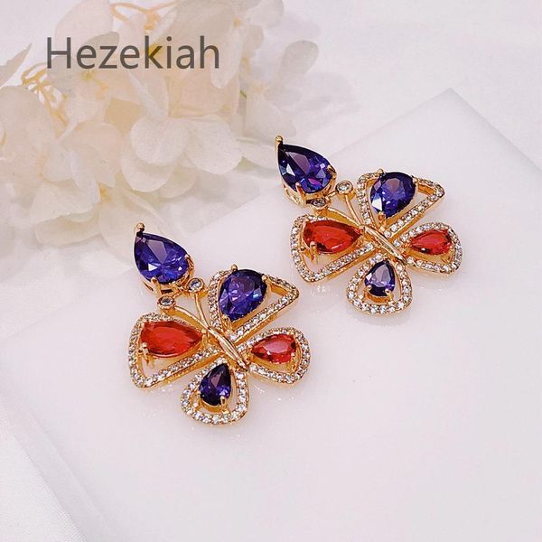 езекия 925 tremella игла lady благородной цветные циркон серьга бабочка eardrop роскошных моды блестящей танцевальная вечеринка бесплатная д, Golden
езекия 925 tremella игла lady благородной цветные циркон серьга бабочка eardrop роскошных моды блестящей танцевальная вечеринка бесплатная д, Golden