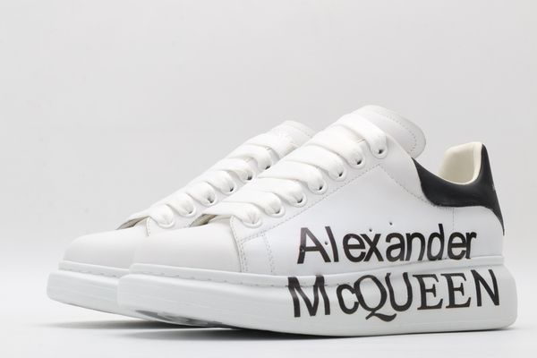 2020 latest designer shoes oversized sneakers comfortable and fashionable designer design low-sneakers copy leather22331
2020 latest designer shoes oversized sneakers comfortable and fashionable designer design low-sneakers copy leather22331