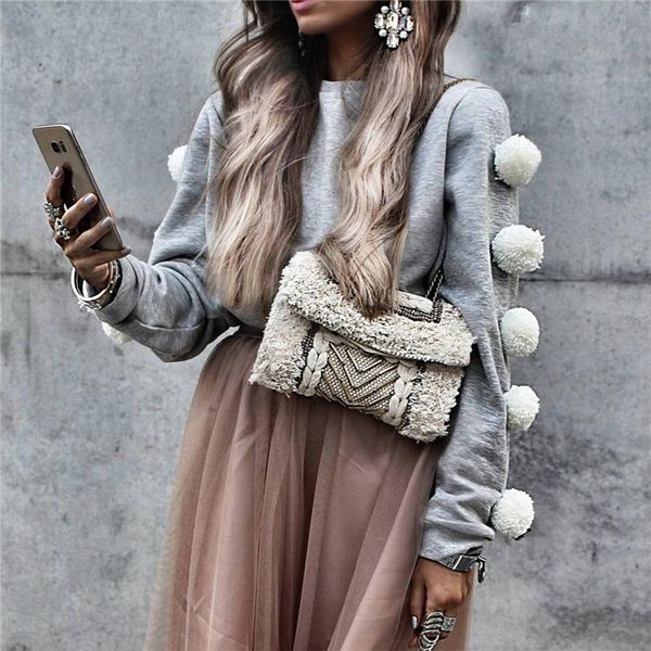 2020 new autumn women pullover fashion round neck hairball all-match cozy long sleeve explosion casual solid color ladies, Black
2020 new autumn women pullover fashion round neck hairball all-match cozy long sleeve explosion casual solid color ladies, Black