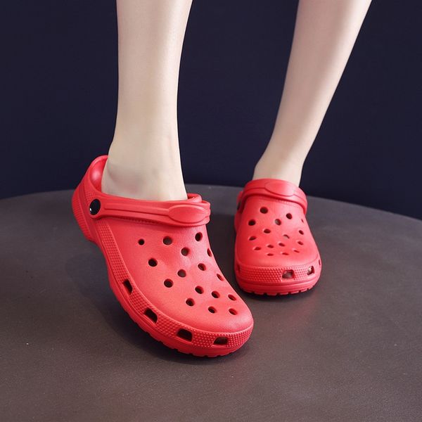 2020 new summer boys and girls beach hole 's sandals children children slippers garden shoes children's slippers classic kids shoe, Black;red
2020 new summer boys and girls beach hole 's sandals children children slippers garden shoes children's slippers classic kids shoe, Black;red