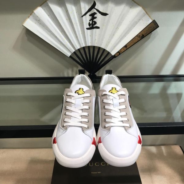 2019g new limited edition casual shoes men's shoes comfortable breathable low to help running shoes original box packaging 38-44, Black
2019g new limited edition casual shoes men's shoes comfortable breathable low to help running shoes original box packaging 38-44, Black