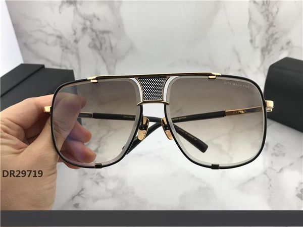 square sunglasses gold black frame grey gradient sunglasses drive sun glass eyewear new with boxdr29719, White;black
square sunglasses gold black frame grey gradient sunglasses drive sun glass eyewear new with boxdr29719, White;black