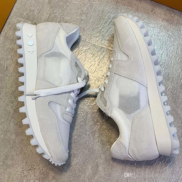 new mens shoes casual sports running sneakers with original box platform breathable male sneakers classic trainers runner sneak
new mens shoes casual sports running sneakers with original box platform breathable male sneakers classic trainers runner sneak