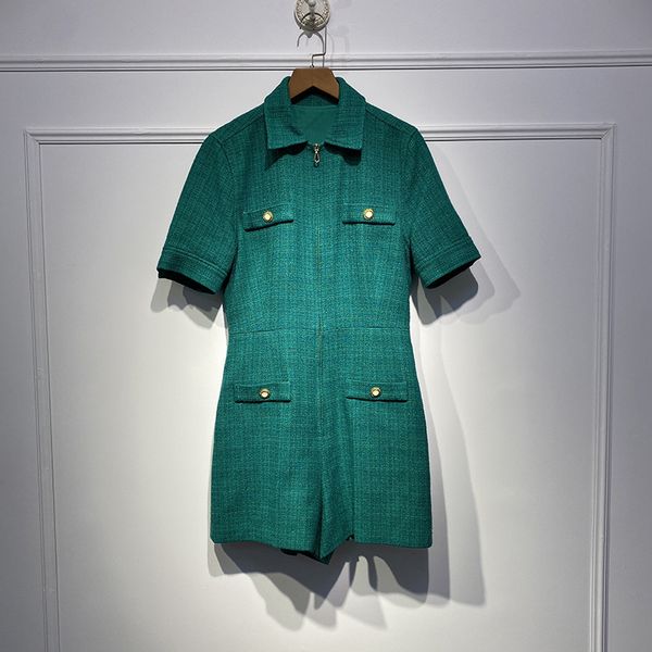 2020 new autumn and winter graceful smart elegant casual straight shorts elegant jumpsuit women, Black;white
2020 new autumn and winter graceful smart elegant casual straight shorts elegant jumpsuit women, Black;white