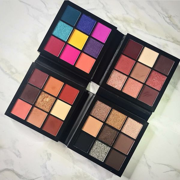 nine colors shiny earth metallic color shimmer pearl light high color rendering makeup set flash powder beginner sweet girl eye shadow
nine colors shiny earth metallic color shimmer pearl light high color rendering makeup set flash powder beginner sweet girl eye shadow