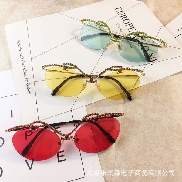 e0eum handmade metal sun female exaggerated fashion personality handmade metal rhinestone sun rhinestone sun glasses sunglasses female exagg, White;black
e0eum handmade metal sun female exaggerated fashion personality handmade metal rhinestone sun rhinestone sun glasses sunglasses female exagg, White;black